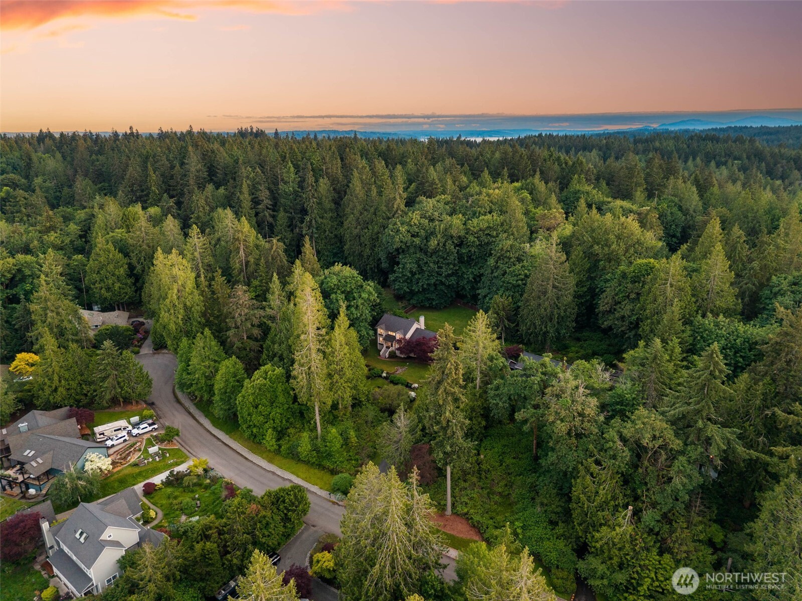 5791 Wimsey Lane NE, Bainbridge Island, WA 98110