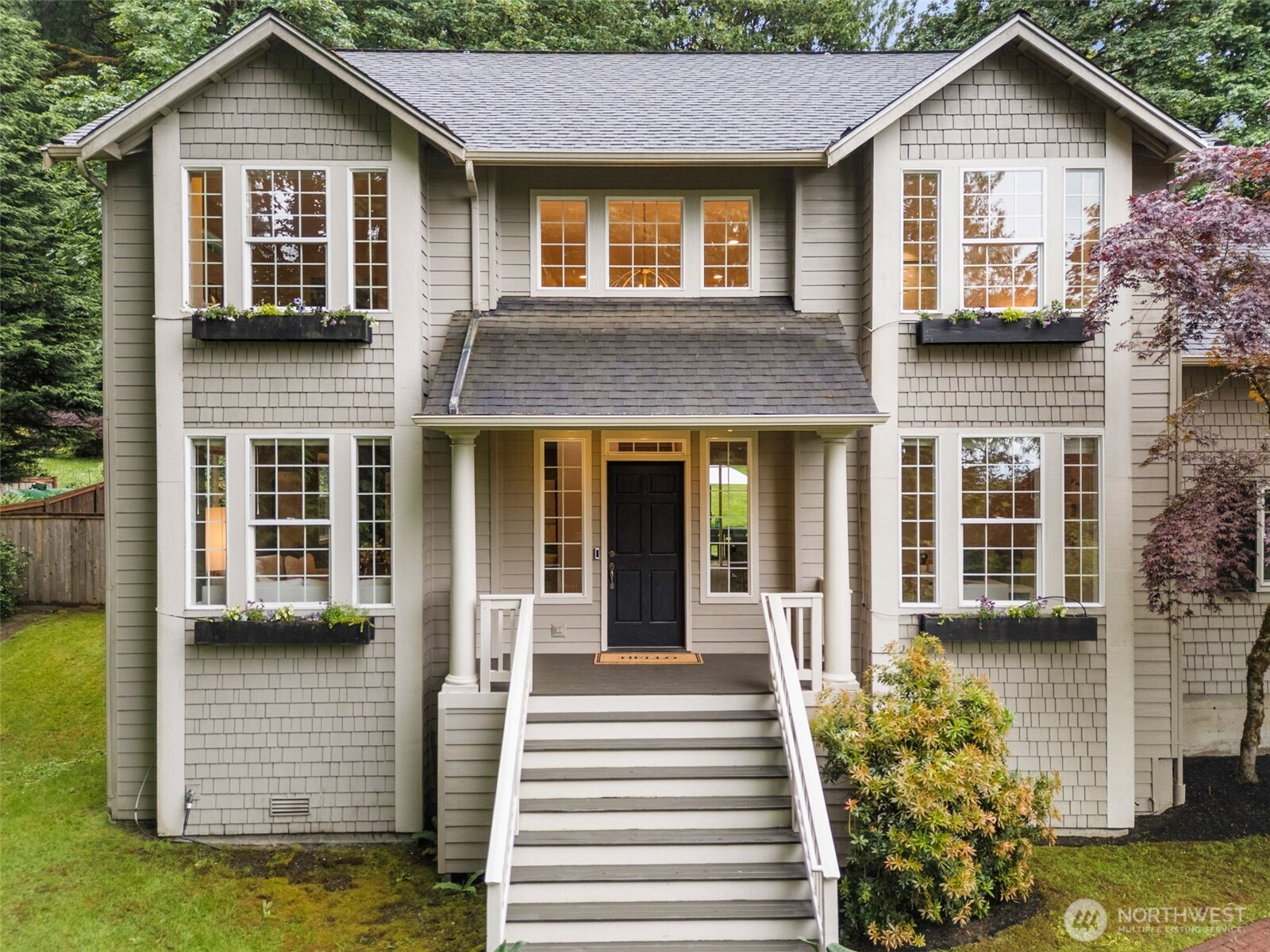 5791 Wimsey Lane NE, Bainbridge Island, WA 98110