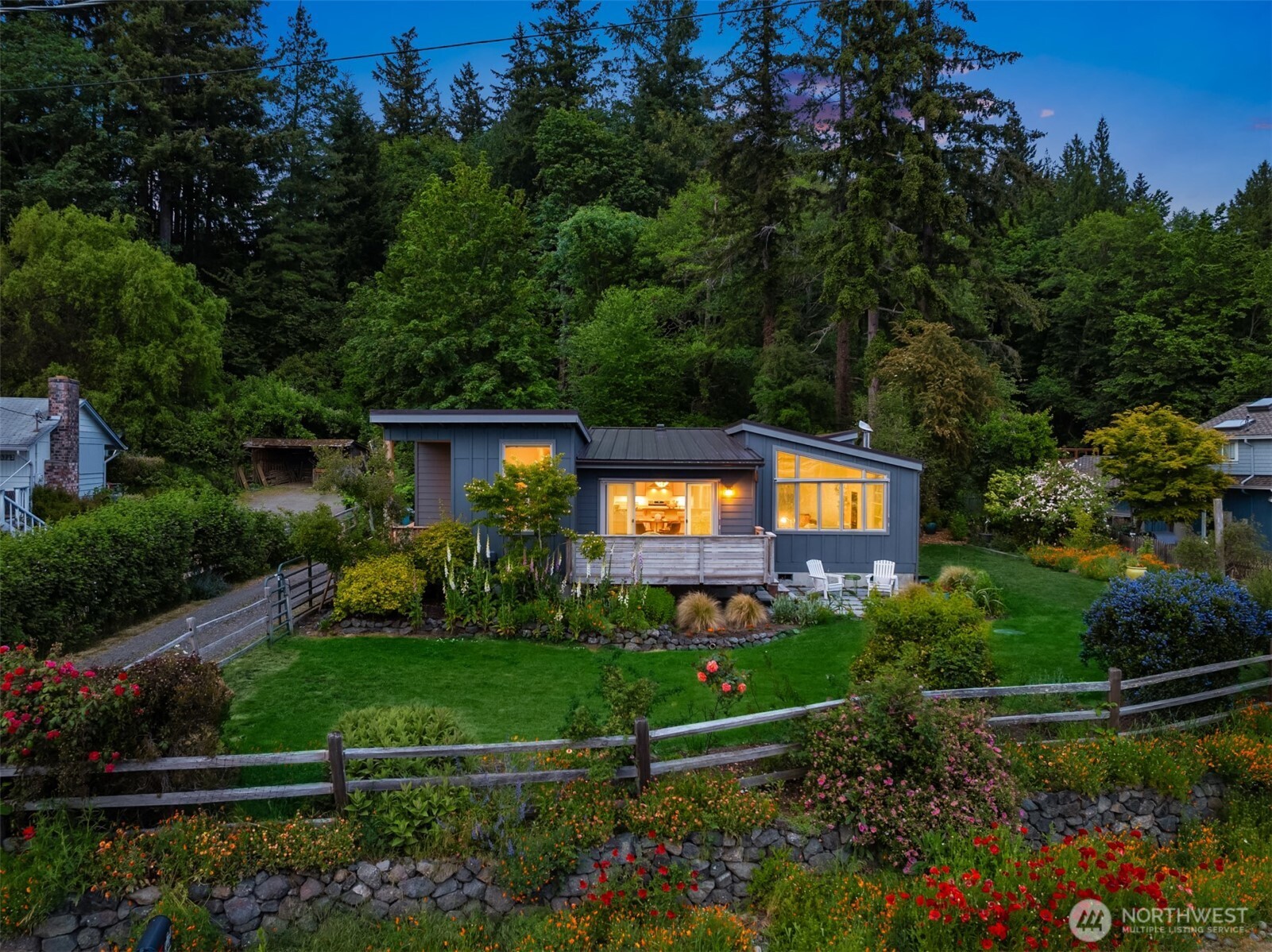 3700 Crystal Springs Drive NE, Bainbridge Island, WA 98110