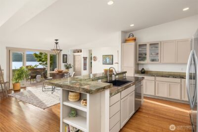 3700 Crystal Springs Drive NE, Bainbridge Island, WA 98110 - Photo 22
