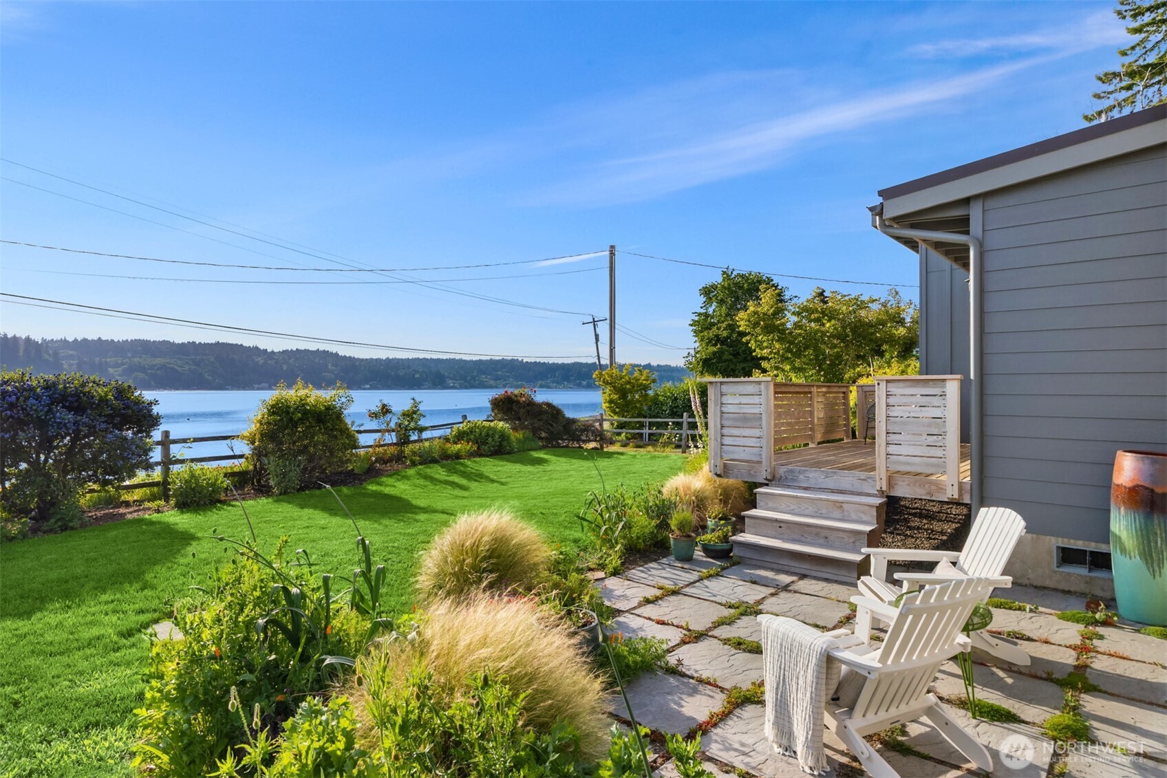 3700 Crystal Springs Drive NE, Bainbridge Island, WA 98110