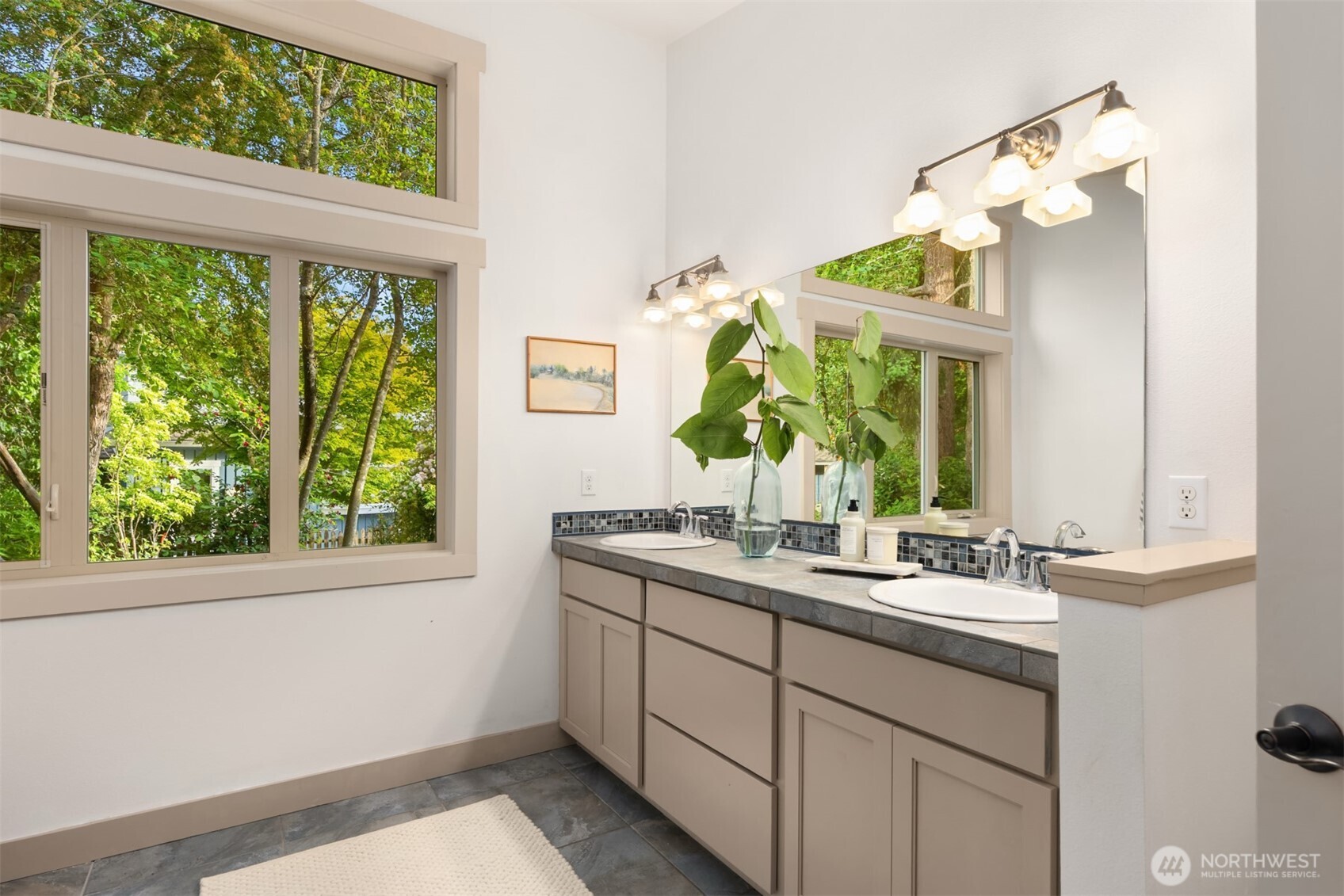 3700 Crystal Springs Drive NE, Bainbridge Island, WA 98110