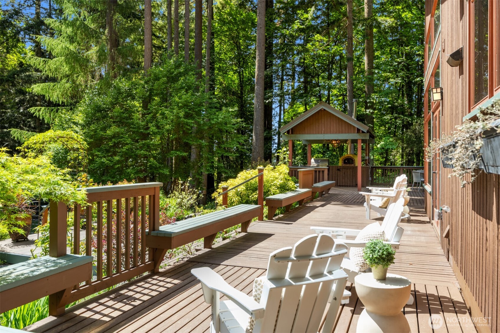 6900 NE Dolphin Drive , Bainbridge Island, WA 98110