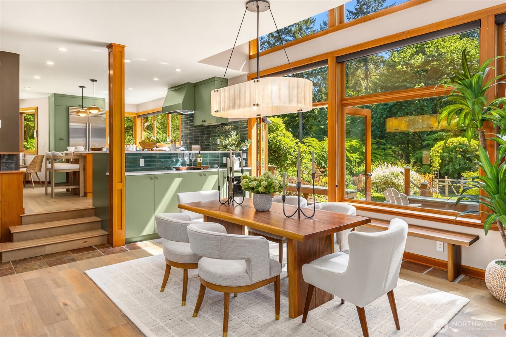 6900 NE Dolphin Drive , Bainbridge Island, WA 98110