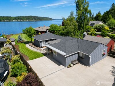 3262 Beach Drive E, Port Orchard, WA 98366 - Photo 1