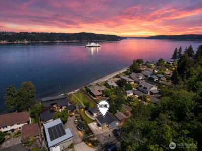 3262 Beach Drive E, Port Orchard, WA 98366 - Photo 2
