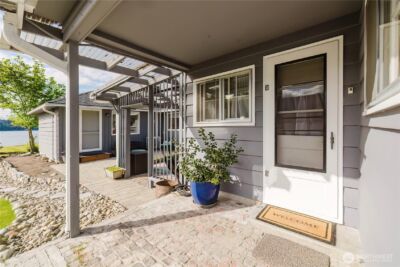 3262 Beach Drive E, Port Orchard, WA 98366 - Photo 7