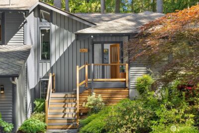 10621 Battle Point Drive NE, Bainbridge Island, WA 98110 - Photo 2