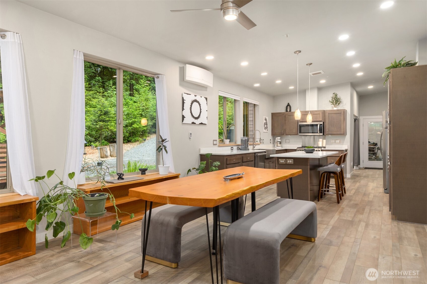 9720 NE Lofgren Road , Bainbridge Island, WA 98110