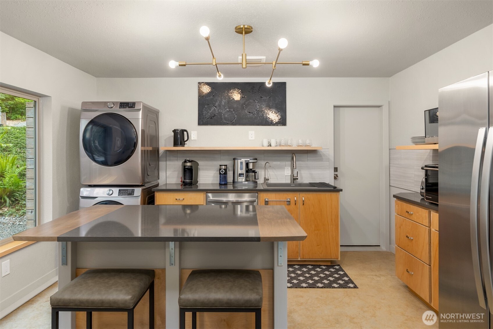 9720 NE Lofgren Road , Bainbridge Island, WA 98110
