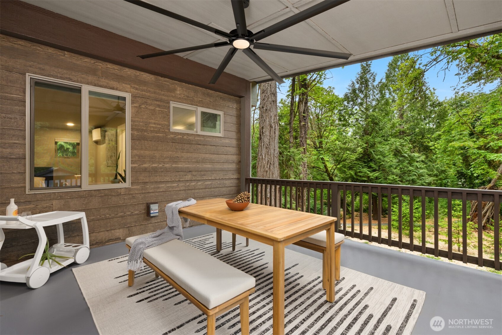 9720 NE Lofgren Road , Bainbridge Island, WA 98110