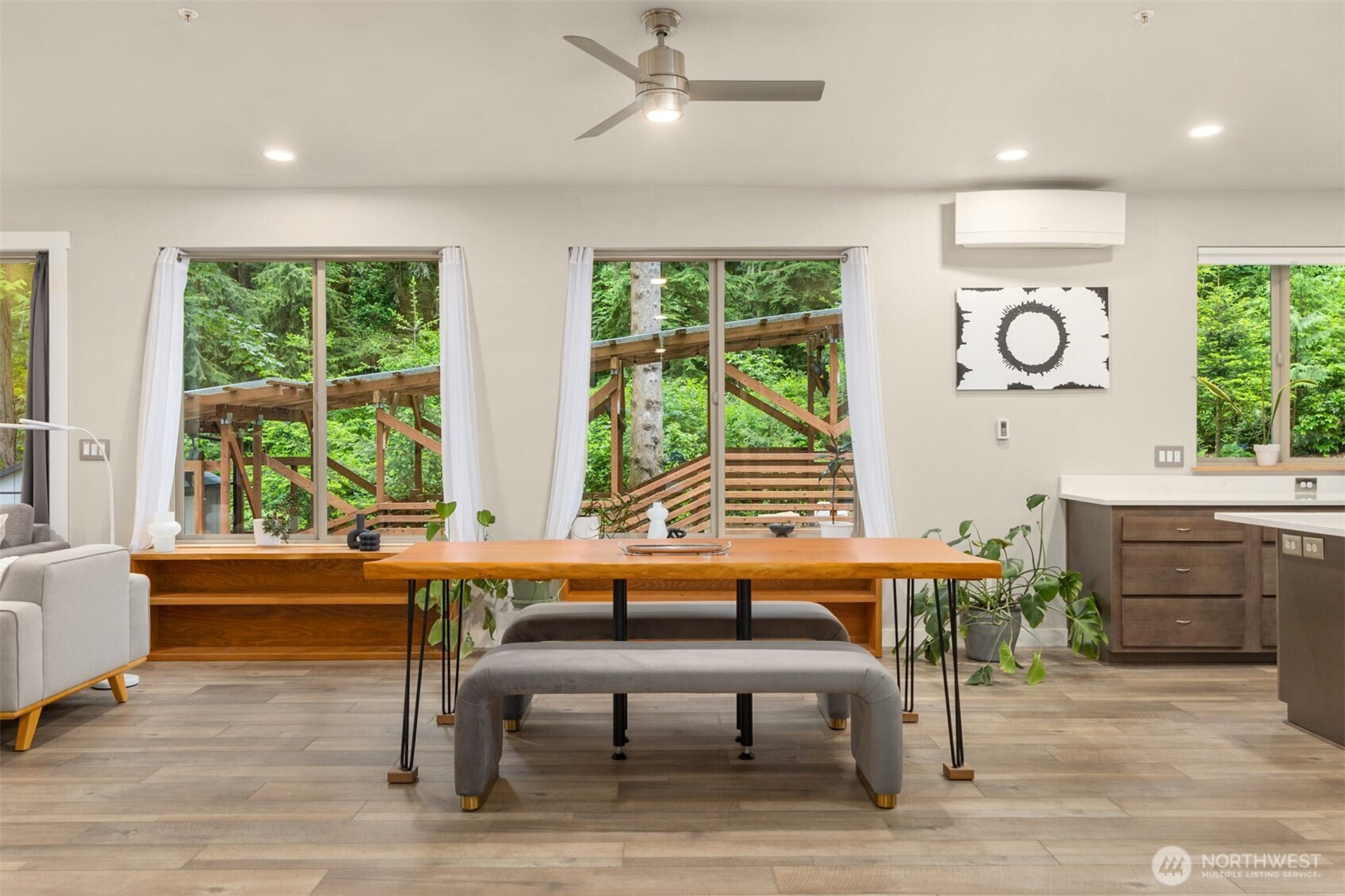 9720 NE Lofgren Road , Bainbridge Island, WA 98110