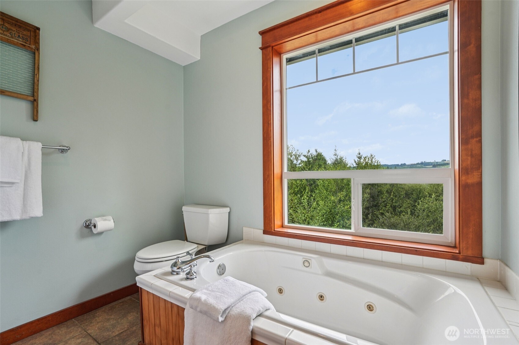 14900 NE Critter Hill Drive , Amboy, WA 98601