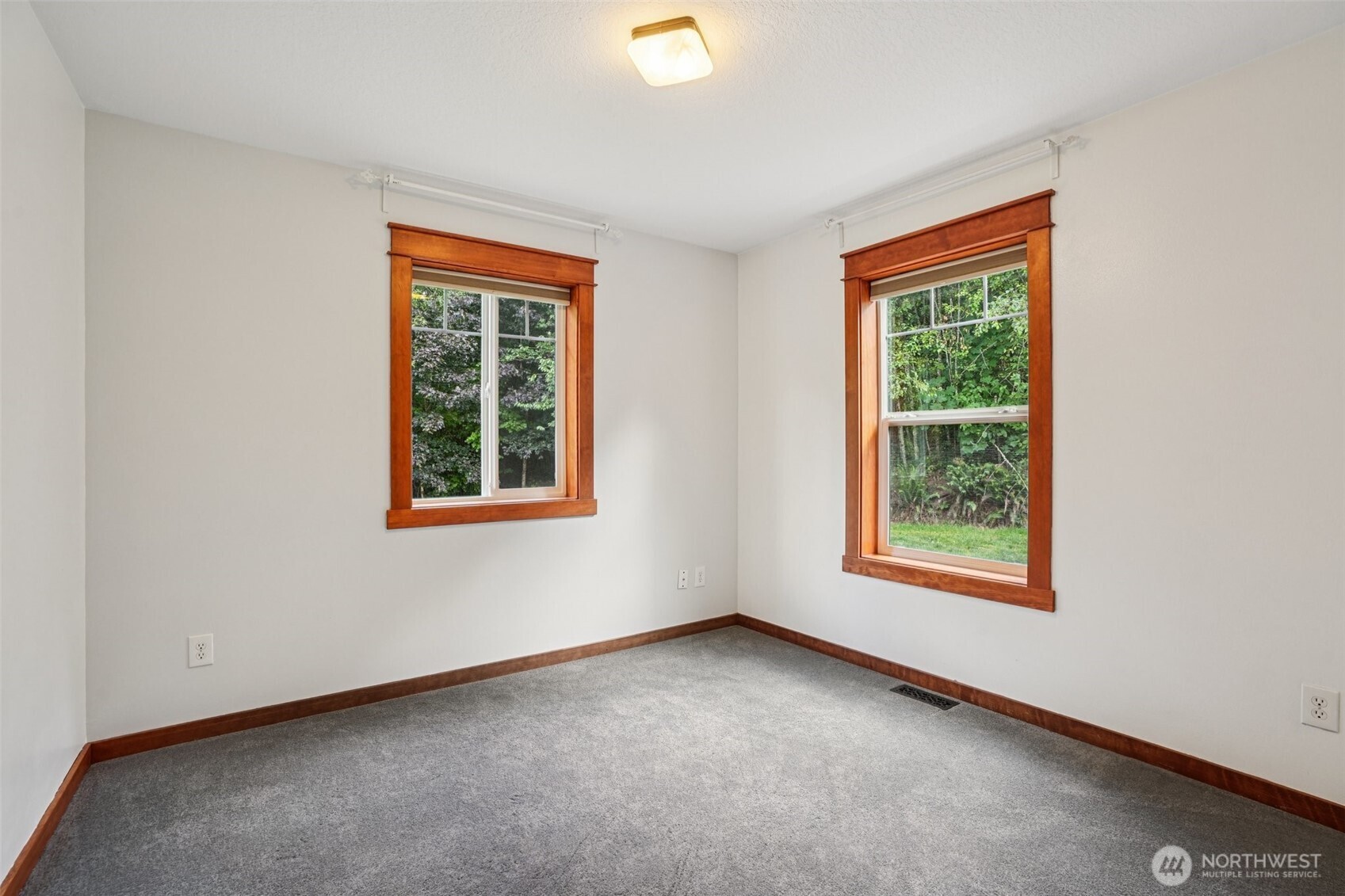 14900 NE Critter Hill Drive , Amboy, WA 98601