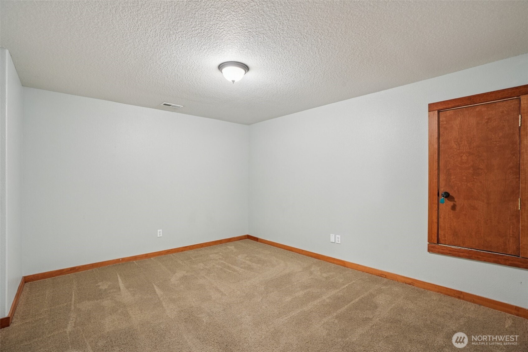 14900 NE Critter Hill Drive , Amboy, WA 98601