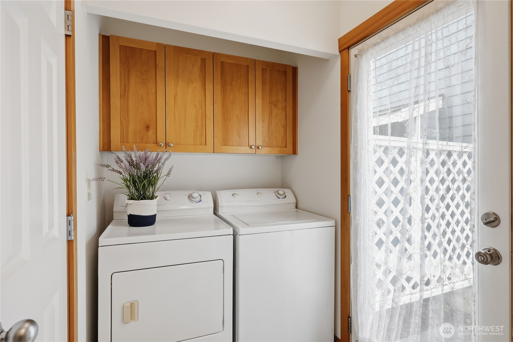 1368 Stonecress Lane NE, Bainbridge Island, WA 98110