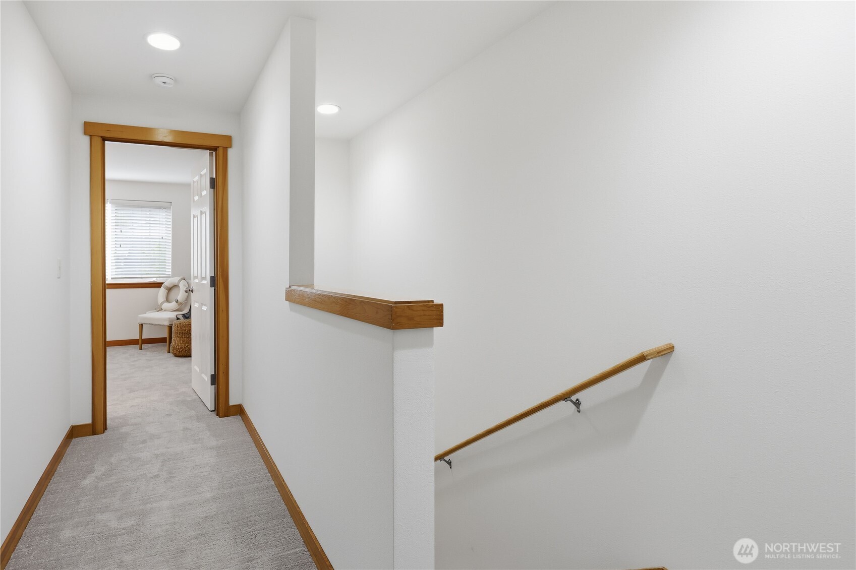 1368 Stonecress Lane NE, Bainbridge Island, WA 98110