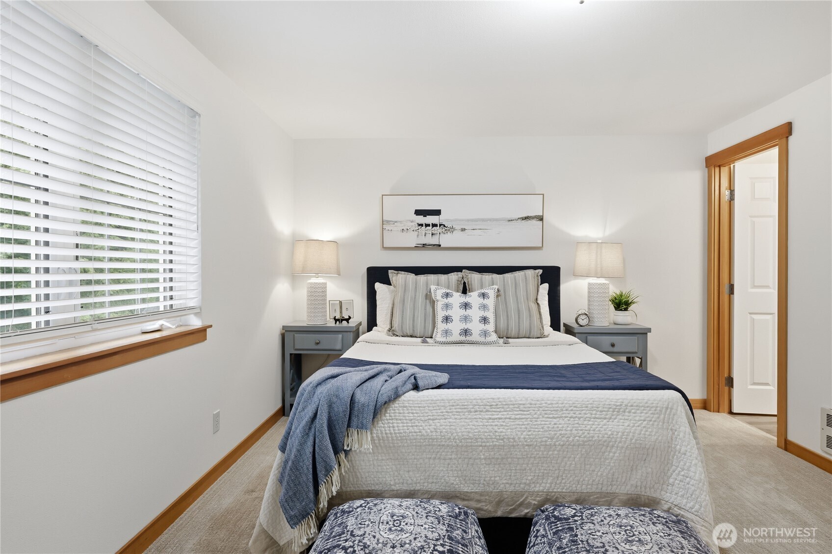 1368 Stonecress Lane NE, Bainbridge Island, WA 98110