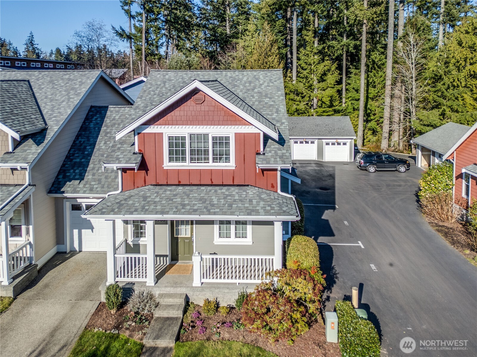1368 Stonecress Lane NE, Bainbridge Island, WA 98110