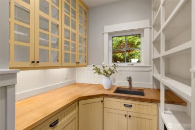 4548 Island Avenue NE, Bainbridge Island, WA 98110 - Photo 15