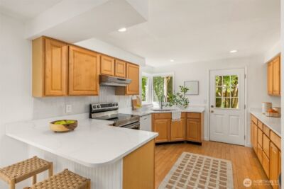 8980 Bay Street NE, Bainbridge Island, WA 98110 - Photo 13