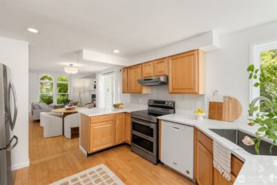 8980 Bay Street NE, Bainbridge Island, WA 98110 - Photo 14