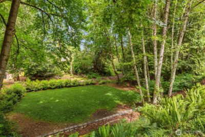 8980 Bay Street NE, Bainbridge Island, WA 98110 - Photo 35