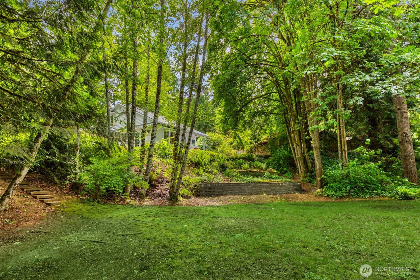 8980 Bay Street NE, Bainbridge Island, WA 98110