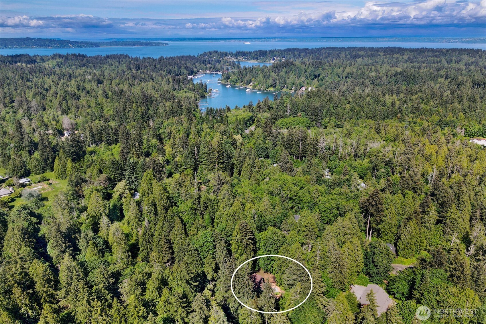 6955 NE Hidden Cove Road , Bainbridge Island, WA 98110