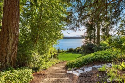 9453 Olympus Beach Road NE, Bainbridge Island, WA 98110 - Photo 32