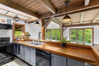 4710 New Sweden Avenue NE, Bainbridge Island, WA 98110 - Photo 14