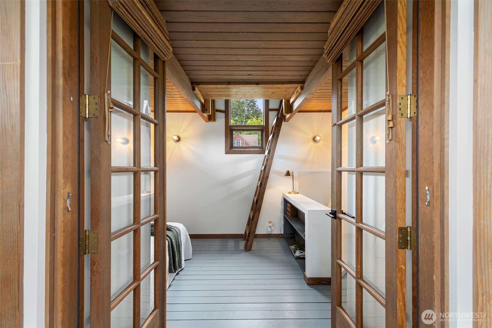 4710 New Sweden Avenue NE, Bainbridge Island, WA 98110