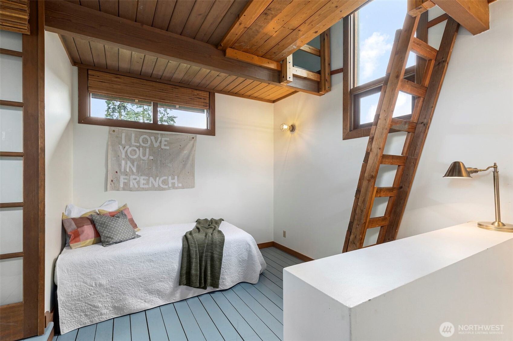 4710 New Sweden Avenue NE, Bainbridge Island, WA 98110