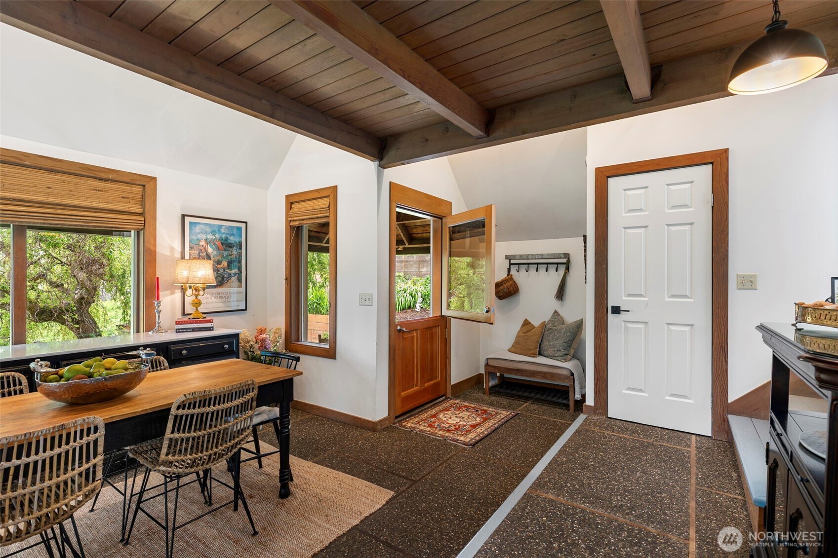 4710 New Sweden Avenue NE, Bainbridge Island, WA 98110