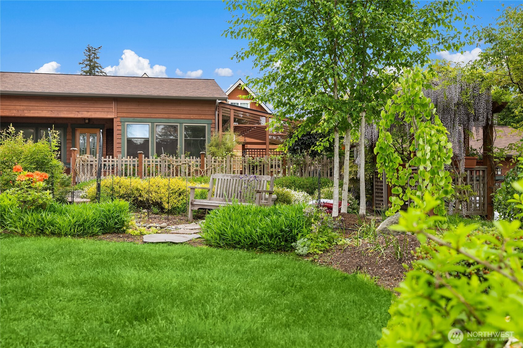 565 Ericksen Avenue NE, Bainbridge Island, WA 98110