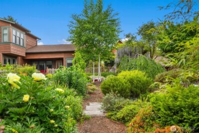 565 Ericksen Avenue NE, Bainbridge Island, WA 98110 - Photo 34