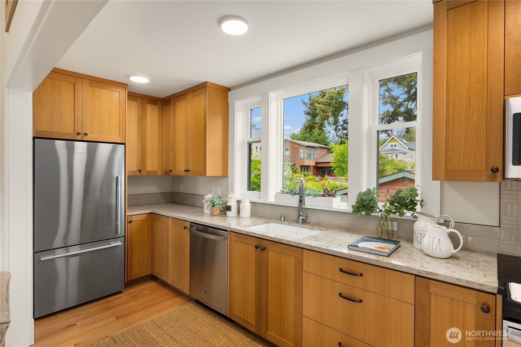 565 Ericksen Avenue NE, Bainbridge Island, WA 98110