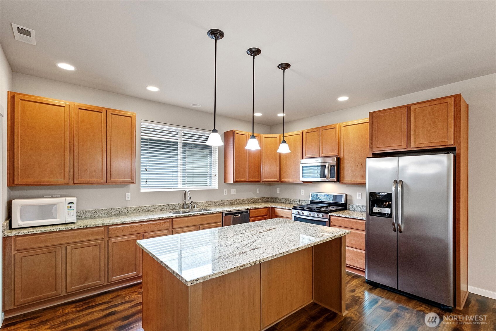 4201 SW Stanwick Way , Port Orchard, WA 98367