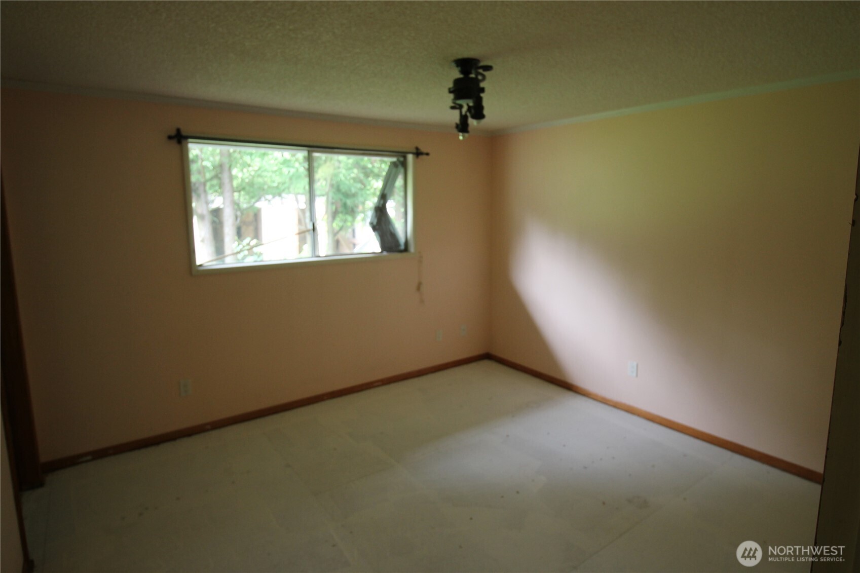 9513 NE Burton Road , Vancouver, WA 98662