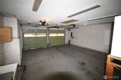 9513 NE Burton Road , Vancouver, WA 98662 - Photo 10