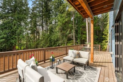 10143 Battle Point Drive NE, Bainbridge Island, WA 98110 - Photo 15