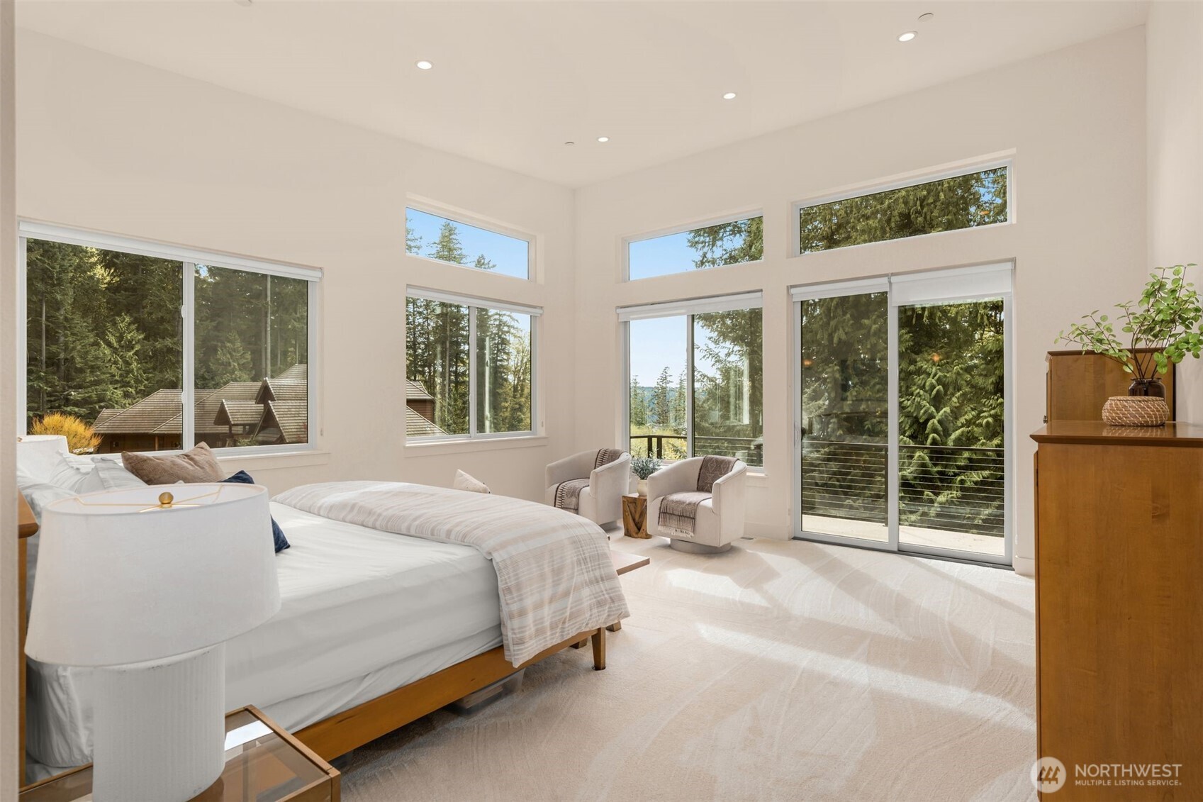 10143 Battle Point Drive NE, Bainbridge Island, WA 98110
