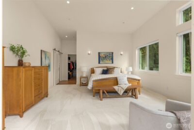 10143 Battle Point Drive NE, Bainbridge Island, WA 98110 - Photo 24