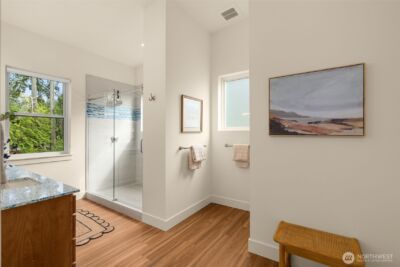 10143 Battle Point Drive NE, Bainbridge Island, WA 98110 - Photo 27