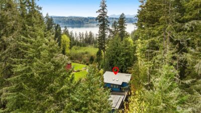 10143 Battle Point Drive NE, Bainbridge Island, WA 98110 - Photo 3