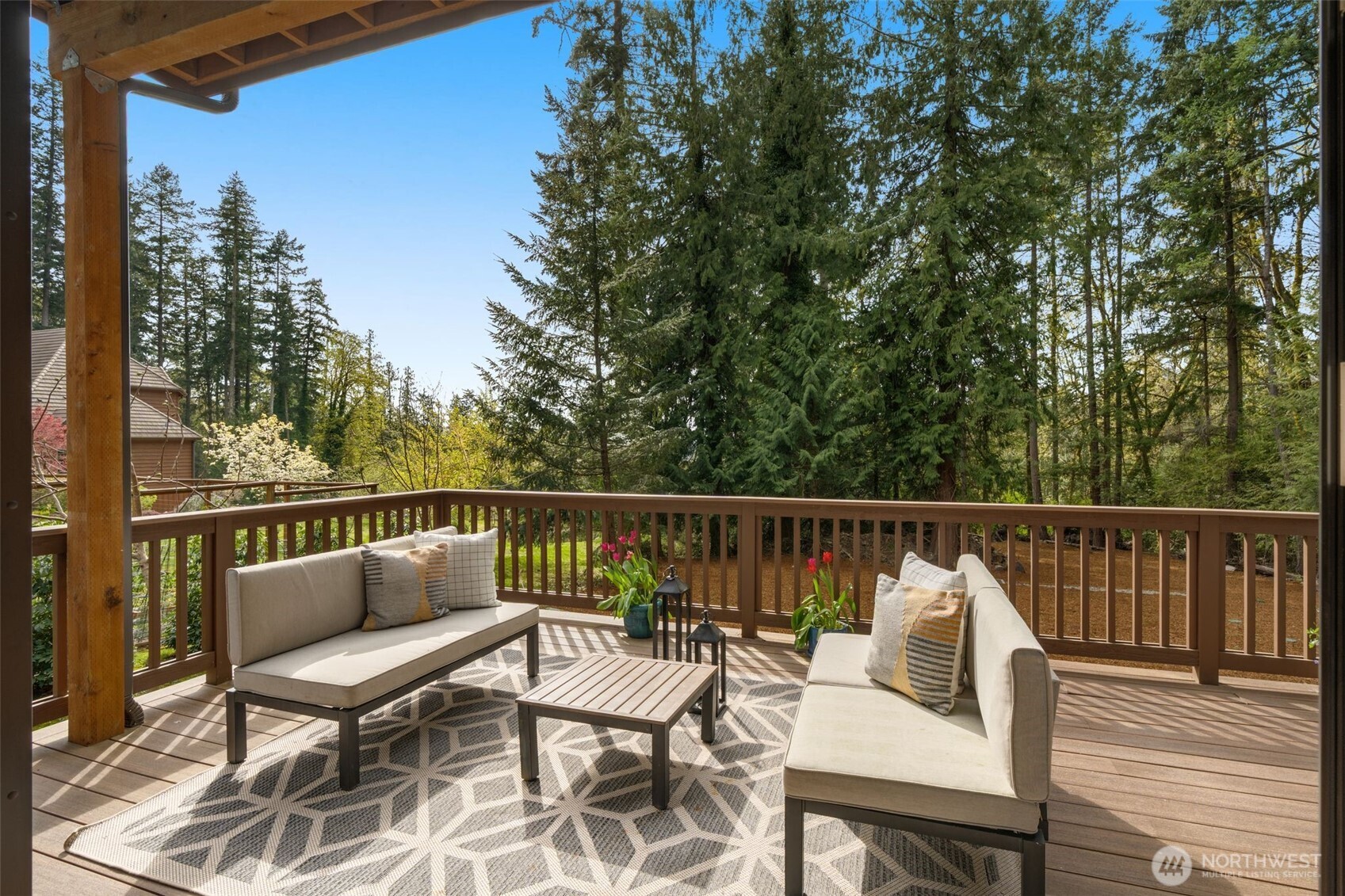 10143 Battle Point Drive NE, Bainbridge Island, WA 98110