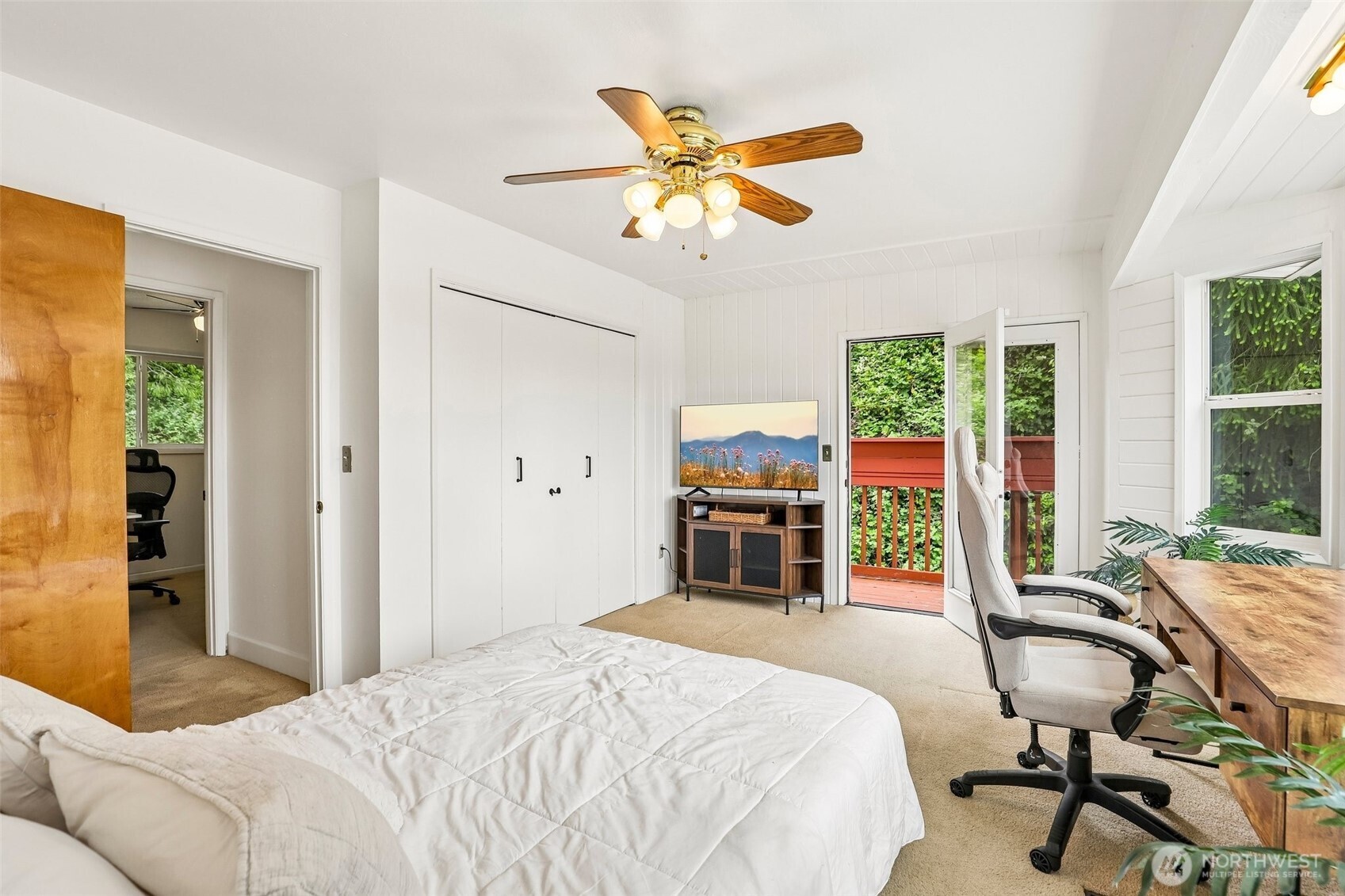 7017 NE 2nd Avenue , Vancouver, WA 98665