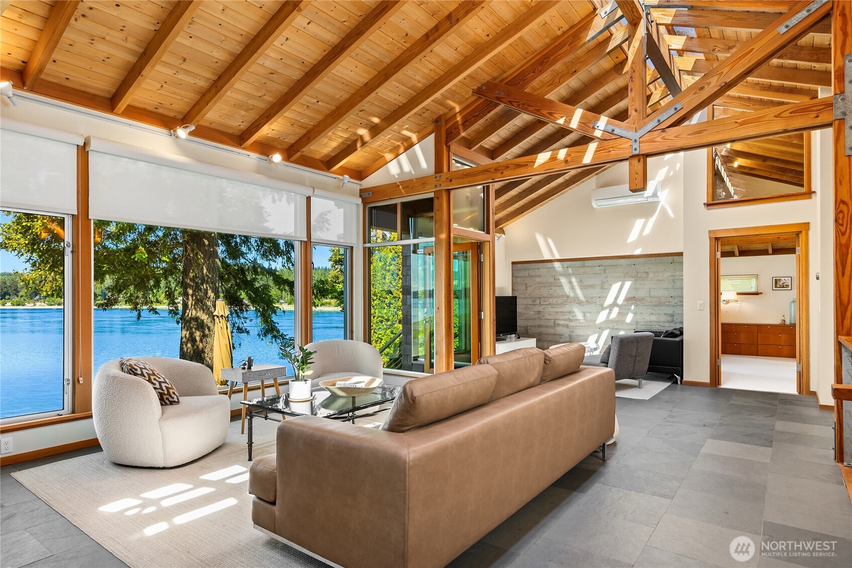 16221 Reitan Road NE, Bainbridge Island, WA 98110