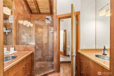 16221 Reitan Road NE, Bainbridge Island, WA 98110 - Photo 24