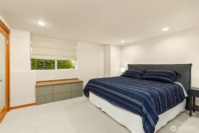 16221 Reitan Road NE, Bainbridge Island, WA 98110 - Photo 30